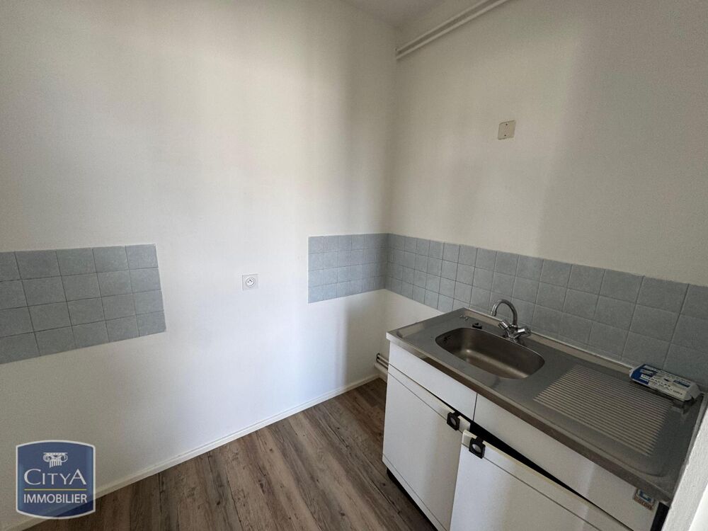 EXCLUSIVITÉ - STUDIO AVEC CAVE ET PARKING - 69005 LYON V....