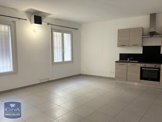  Appartement à louer 2 pièces 47 m²