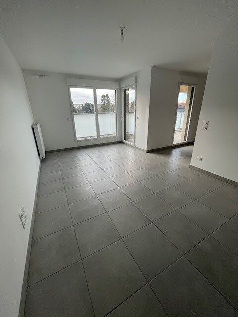   Location Appartement Appartement - 3 pi�ce(s) - 64 m�