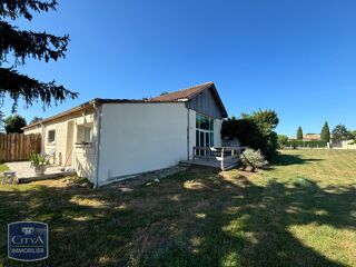  Appartement à louer 4 pièces 95 m²