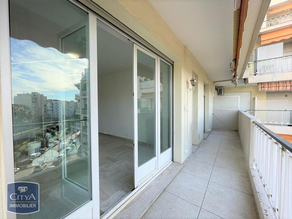 CANNES POINTE CROISETTE - 2 PIÈCES AVEC TERRASSE ET APER....