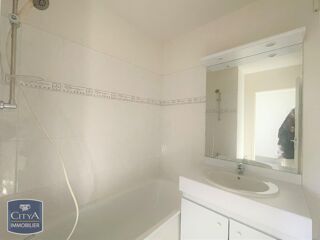  Appartement à louer 2 pièces 34 m²
