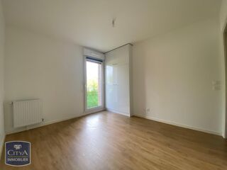  Appartement à louer 2 pièces 45 m²