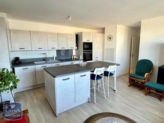  Appartement à louer 3 pièces 58 m²