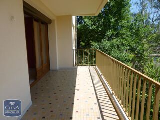  Appartement à louer 4 pièces 103 m²