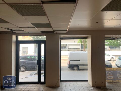 Nous vous proposons &agrave; la location un local d'environ ... 350 42100 St etienne