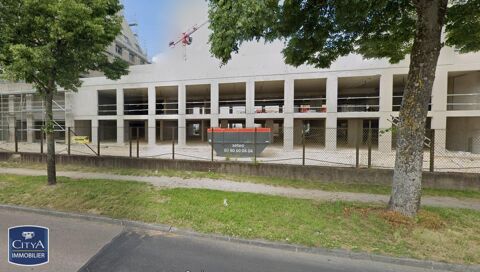  Parking / Garage  louer 