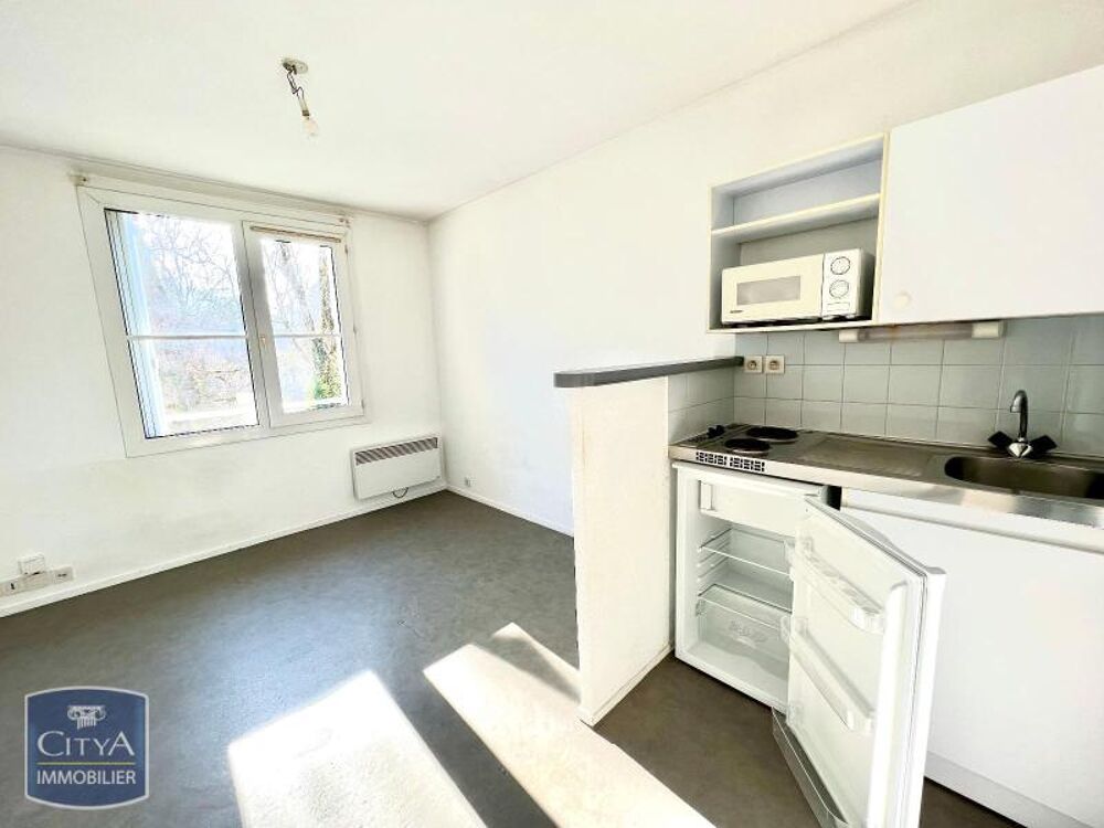 location Appartement - 1 pièce(s) - 19 m² Jacob-Bellecombette (73000)