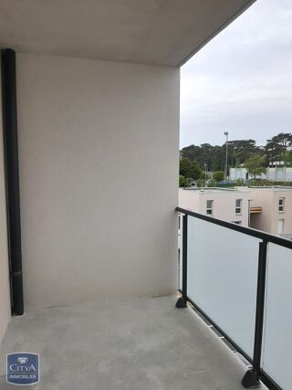  Appartement à louer 2 pièces 42 m²