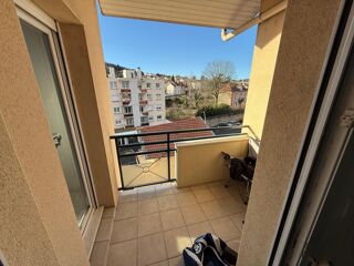  Appartement � louer 4 pi�ces 107 m�