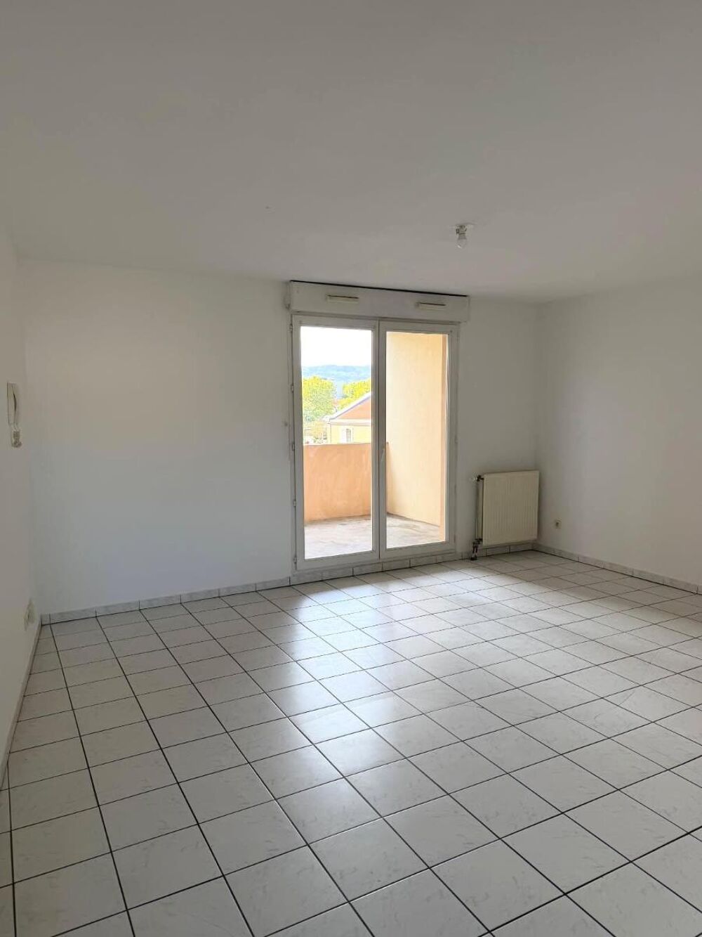 location Appartement - 4 pièce(s) - 84 m² Valence (26000)