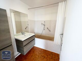  Appartement à louer 1 pièce 32 m²