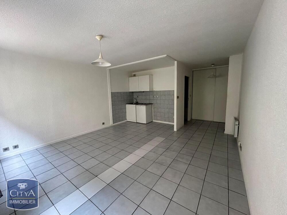 À LOUER : Appartement T1 à Clermont-Ferrand, 63000. Déco....