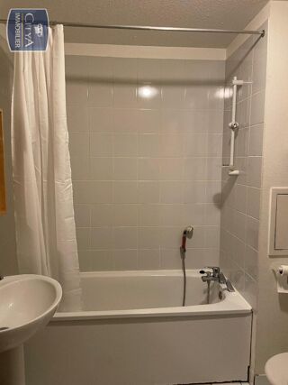  Appartement à louer 1 pièce 27 m²