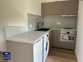  Appartement à louer 1 pièce 28 m²