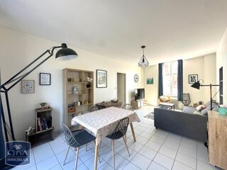 Appartement à louer 3 pièces 75 m²