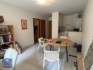  Appartement à louer 2 pièces 35 m²