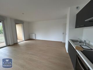  Appartement � louer 4 pi�ces 83 m�