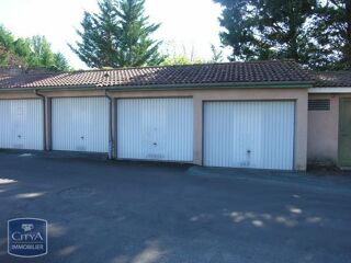  Parking / Garage � louer 