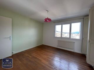  Appartement � louer 3 pi�ces 74 m�