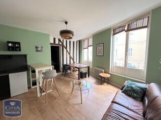  Appartement à louer 2 pièces 45 m²