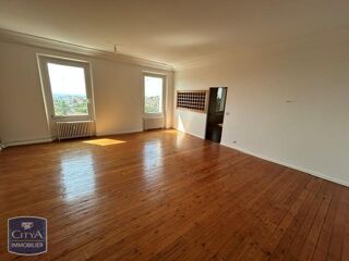  Appartement à louer 4 pièces 150 m²