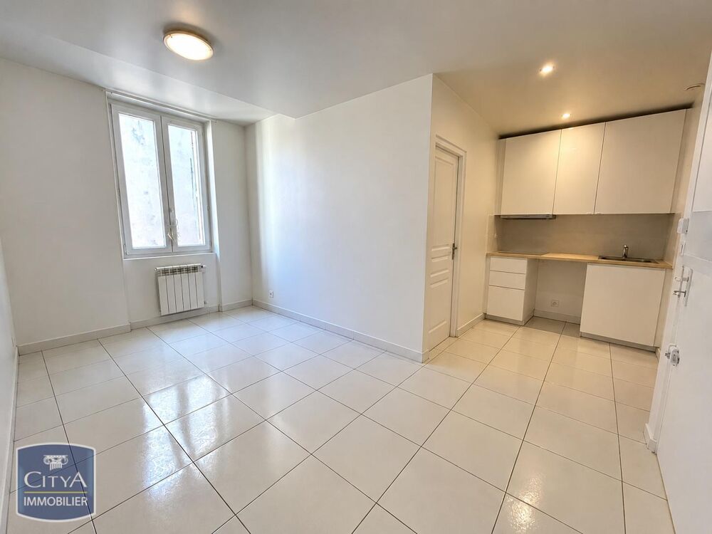 location Appartement - 1 pièce(s) - 27 m² Toulon (83000)