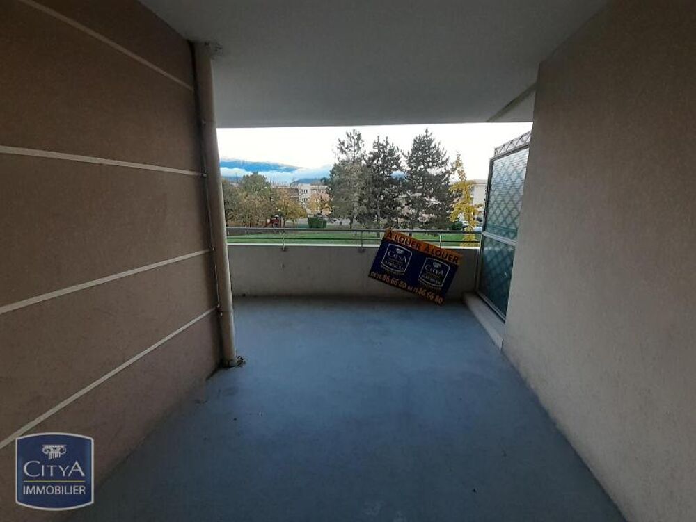 location Appartement - 3 pièce(s) - 70 m² Saint-Martin-d'Hères (38400)