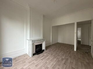  Appartement à louer 3 pièces 101 m²