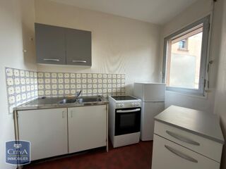  Appartement à louer 1 pièce 28 m²
