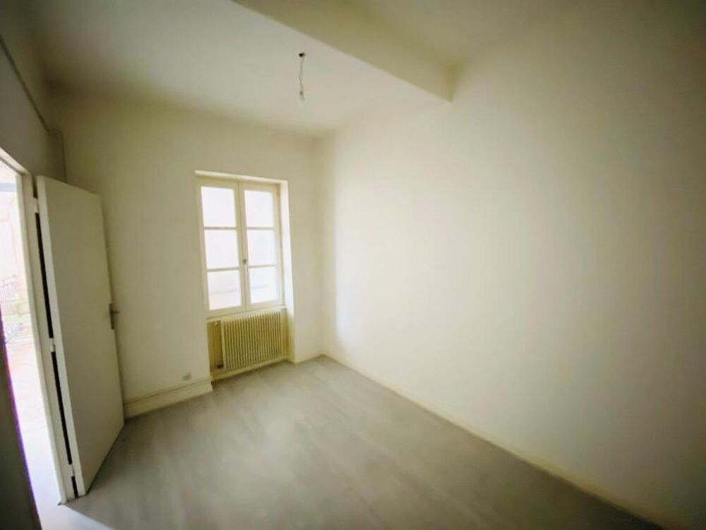 location Appartement - 3 pièce(s) - 80 m² Mâcon (71000)
