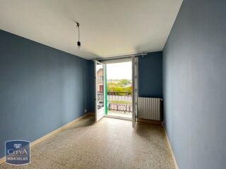  Appartement à louer 4 pièces 90 m²
