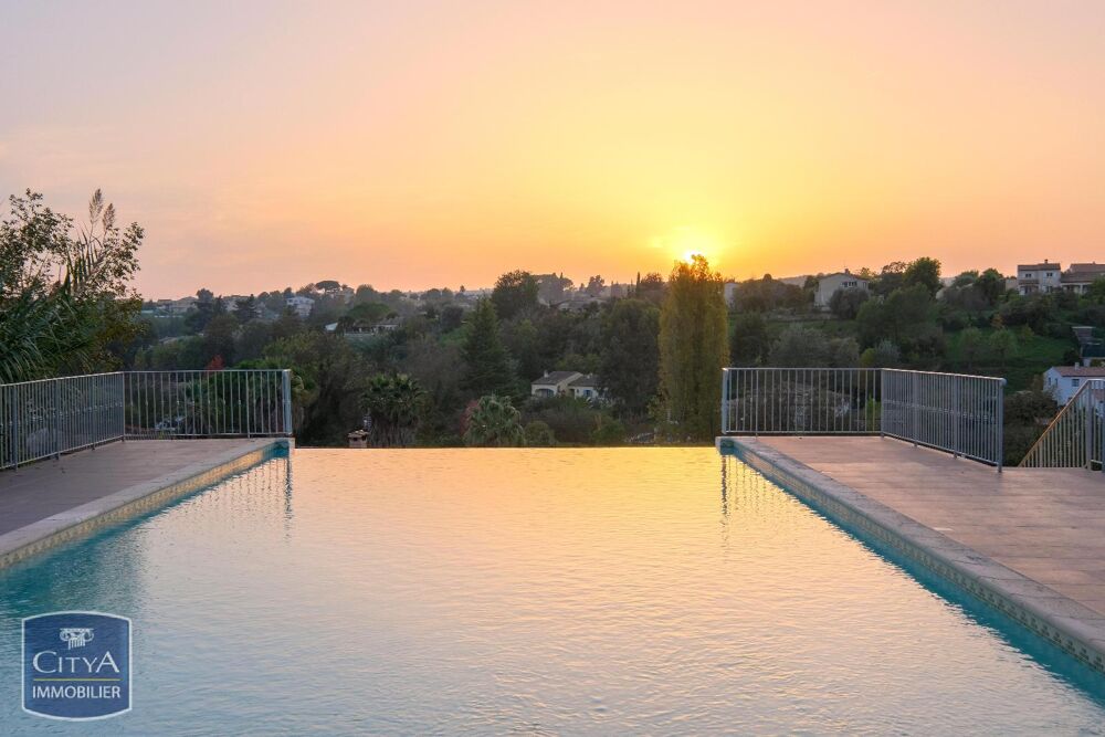 location Appartement - 4 pièce(s) - 206 m² Saint-Paul-de-Vence (06570)