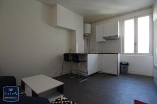  Appartement à louer 2 pièces 30 m²