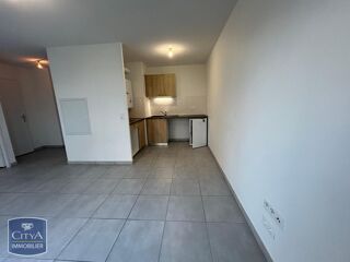  Appartement à louer 2 pièces 40 m²
