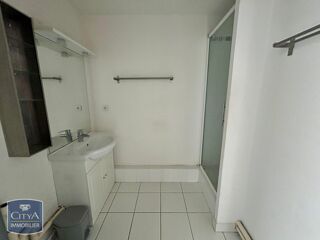  Appartement à louer 3 pièces 59 m²