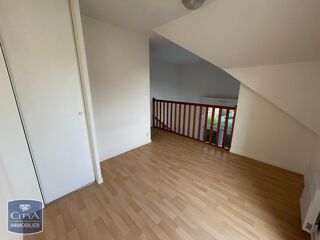  Appartement à louer 2 pièces 37 m²