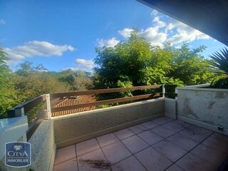  Appartement à louer 2 pièces 58 m²