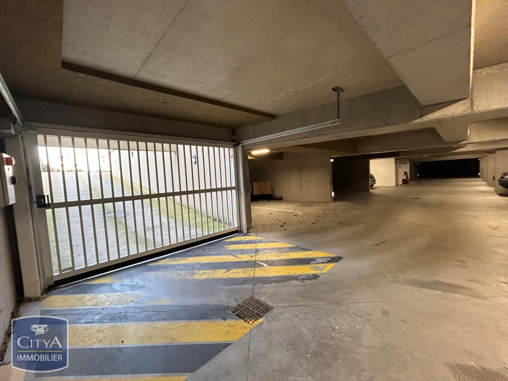 location Parking / Garage Épron (14610)