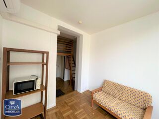  Appartement à louer 1 pièce 14 m²