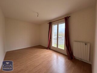  Appartement à louer 4 pièces 80 m²