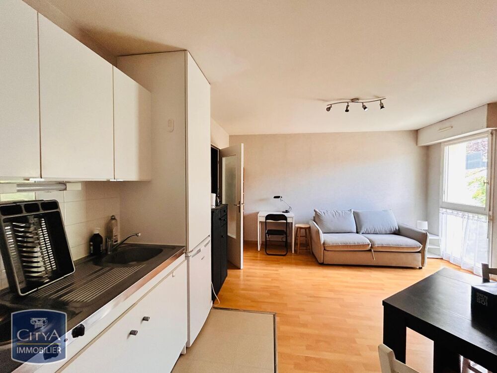 location Appartement - 1 pièce(s) - 25 m² Laval (53000)