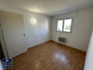  Appartement à louer 2 pièces 28 m²
