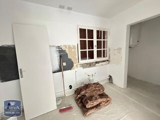  Appartement à louer 4 pièces 80 m²