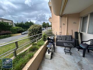  Appartement à louer 3 pièces 93 m²