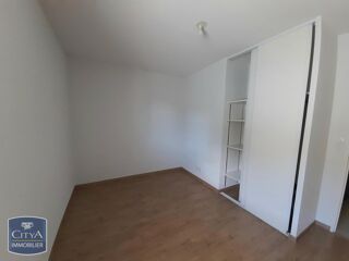  Appartement à louer 3 pièces 64 m²