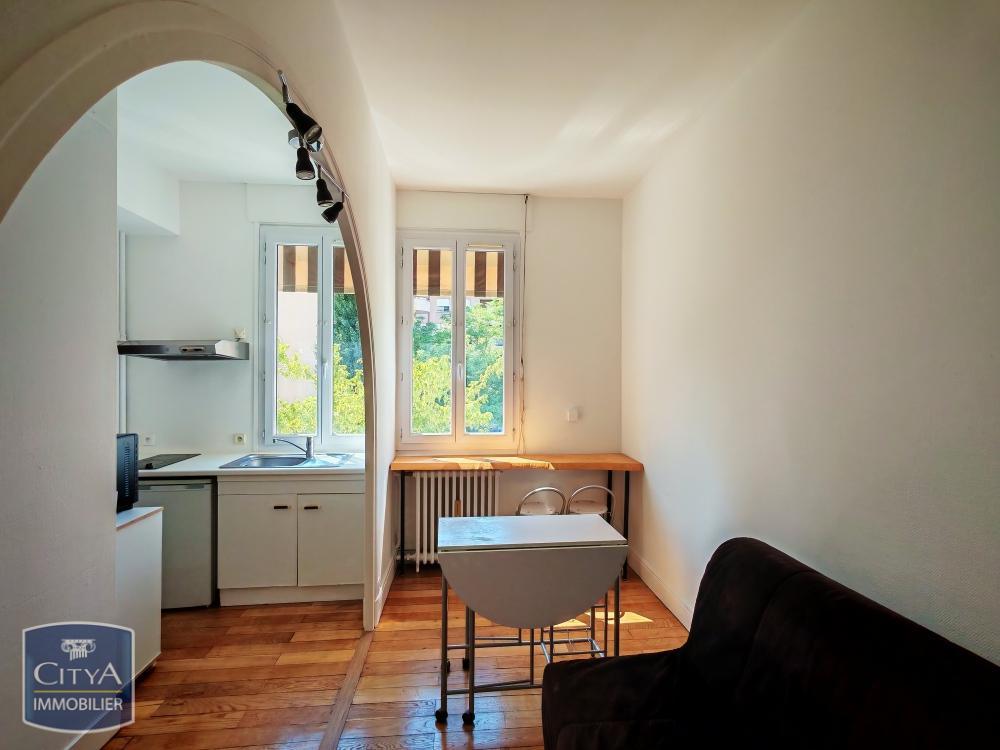 location Appartement - 1 pièce(s) - 24 m² Grenoble (38000)
