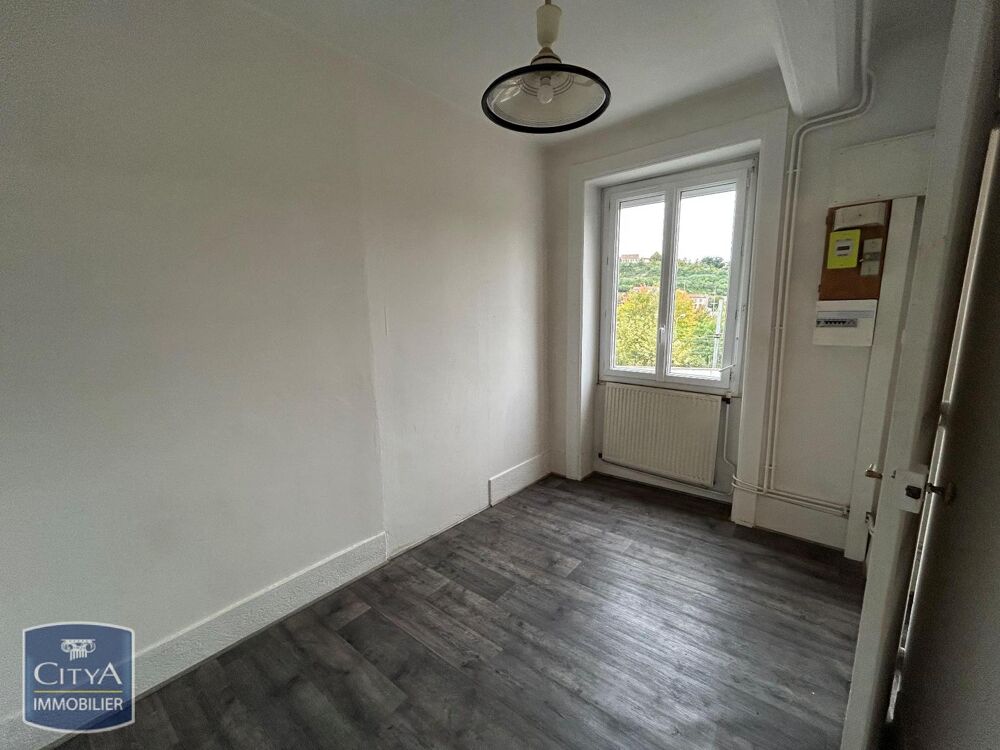 À LOUER : Appartement T2 situé à Rive de Gier, Ce bien s....
