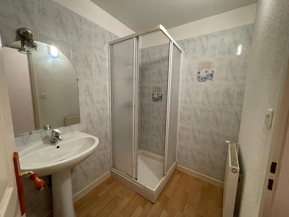 location Appartement - 3 pièce(s) - 58 m² Vals-les-Bains (07600)