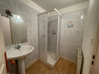  Appartement à louer 3 pièces 58 m²